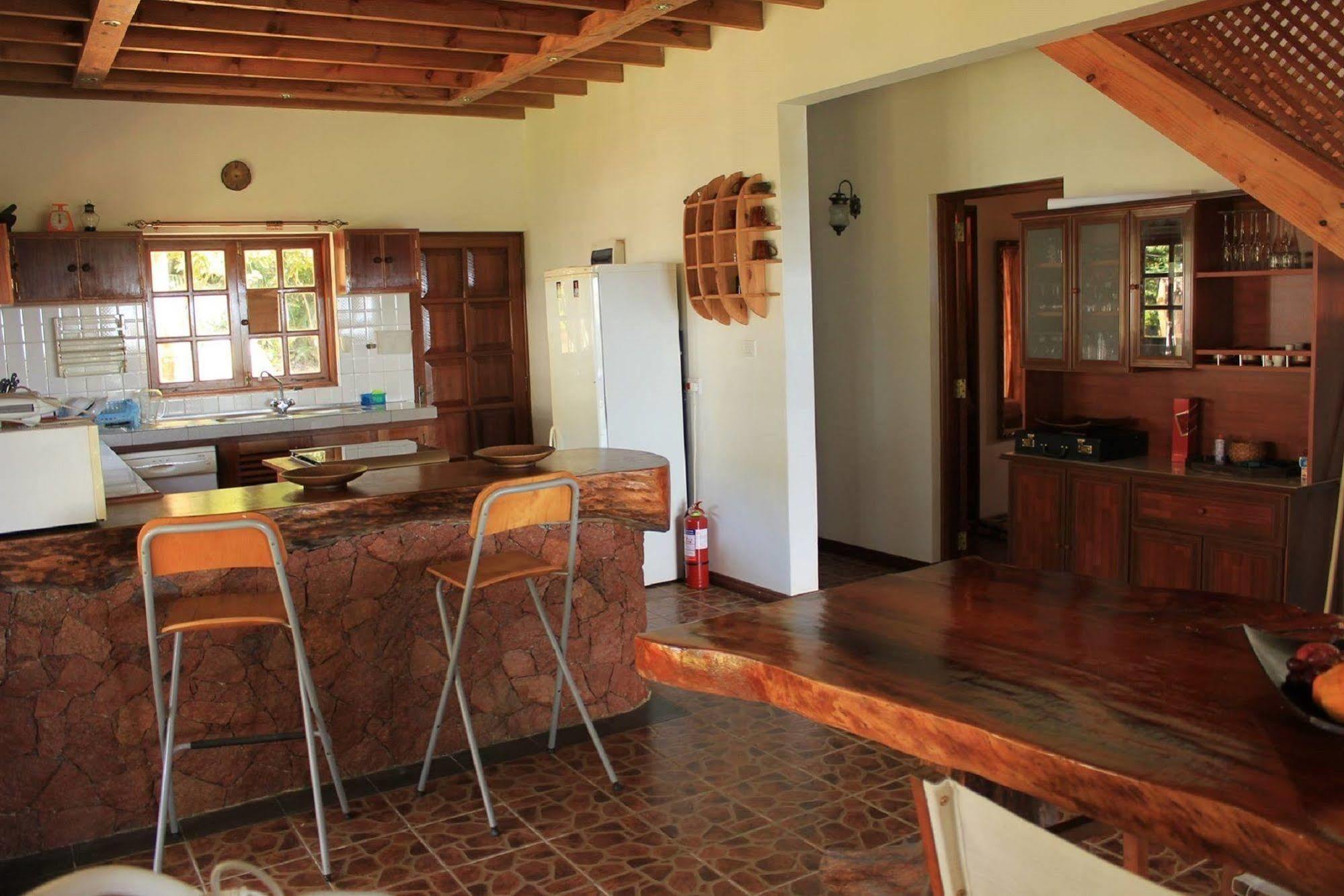 Kaz Ladouceur Bed & Breakfast Đảo Đảo La Digue Ngoại thất bức ảnh