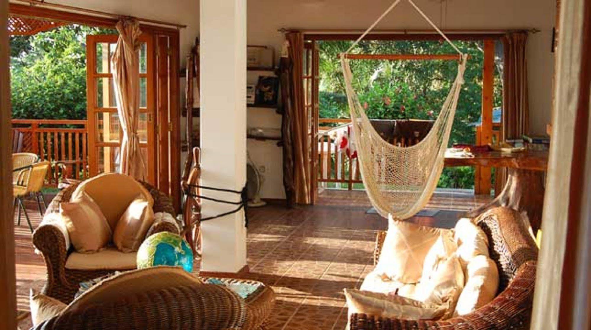 Kaz Ladouceur Bed & Breakfast Đảo Đảo La Digue Ngoại thất bức ảnh